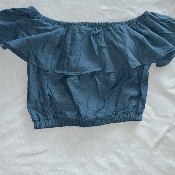 Hem & Threads women’s blouse size small NWT - Picture 6 of 7